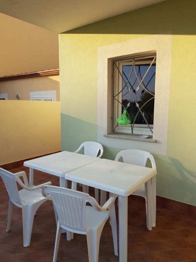Villa "La Pina" Valledoria  Exteriör bild